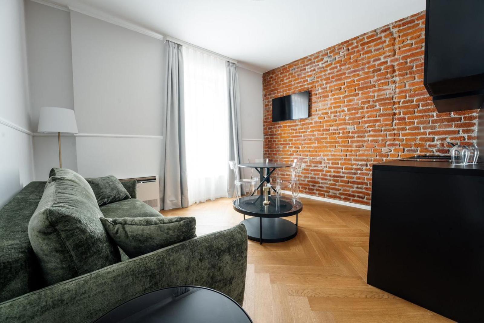 Grand Central Ljutomer ภายนอก รูปภาพ