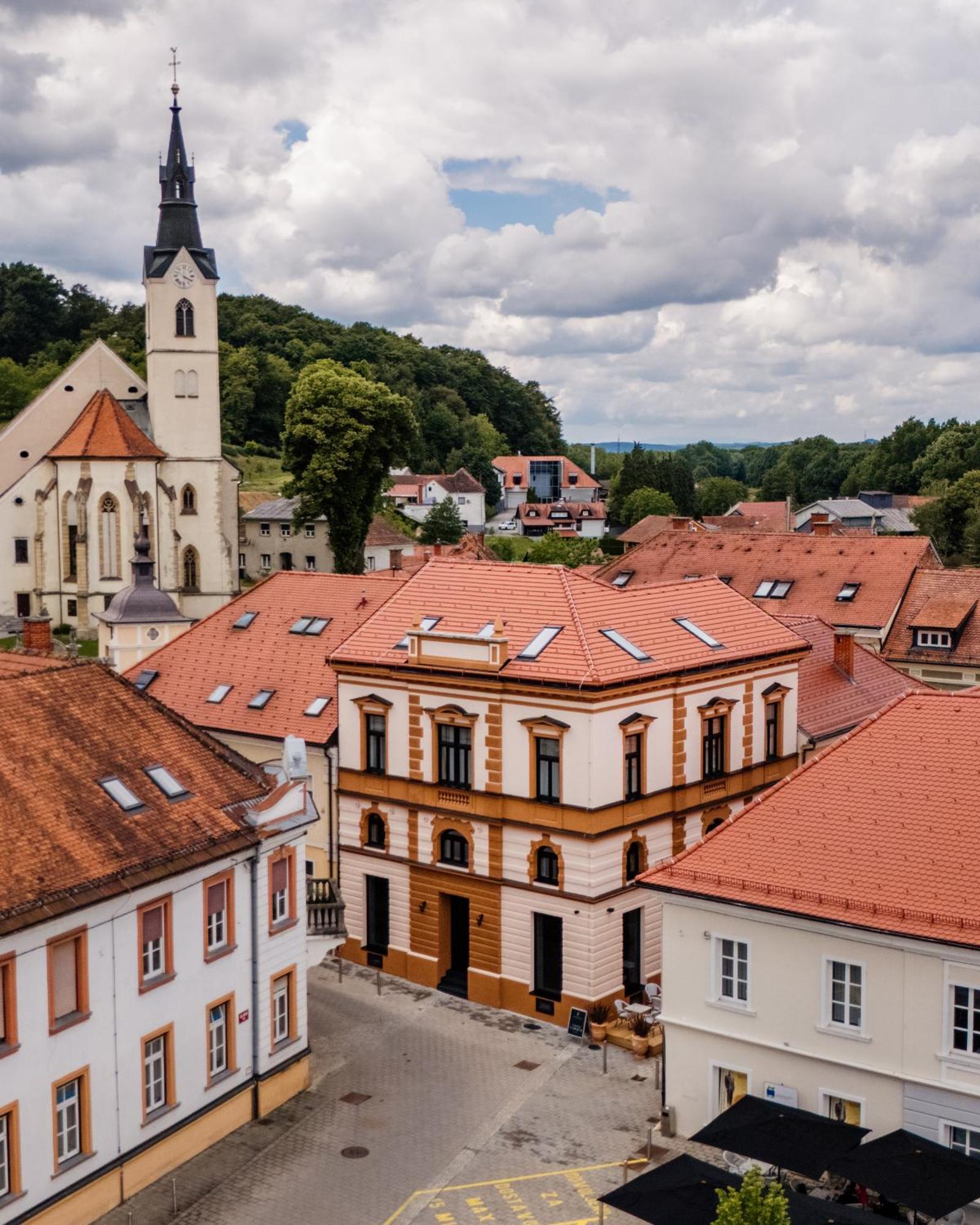 Grand Central Ljutomer ภายนอก รูปภาพ